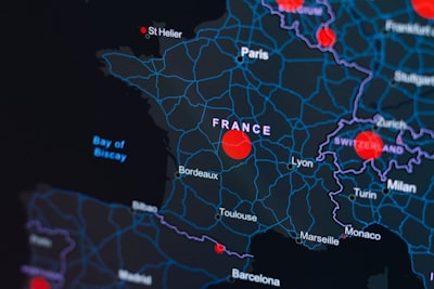 Télétravail depuis l&rsquo;étranger : cadre légal et contrat